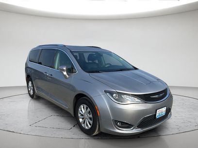 Used 2018 Chrysler Pacifica Touring-L