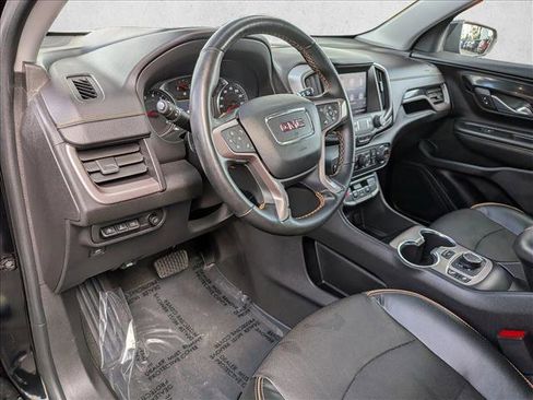 Used 2024 GMC Terrain AT4 w/ Tech Package image 10