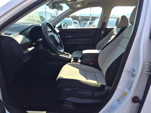 Used 2024 Honda CR-V LX image 17