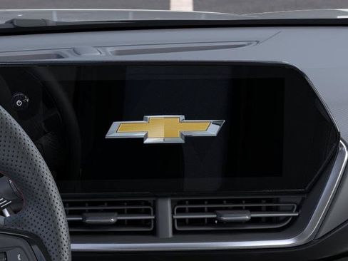 New 2026 Chevrolet Trax RS w/ Sunroof Package FWD image 20