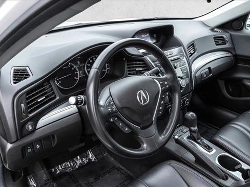 Used 2019 Acura ILX FWD image 10