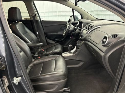 Used 2016 Chevrolet Trax LTZ AWD/4WD image 14