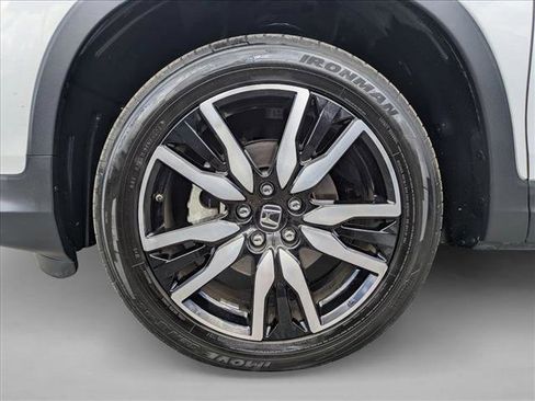 Used 2021 Honda Pilot Touring image 24