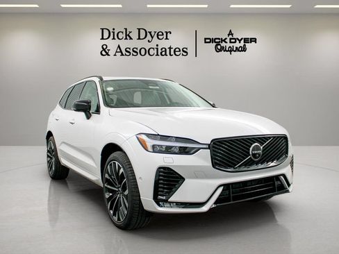 Used 2026 Volvo XC60 B5 Ultra w/ Protection Package Premier AWD/4WD image 1
