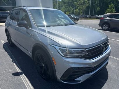 Used 2023 Volkswagen Tiguan SE R-Line