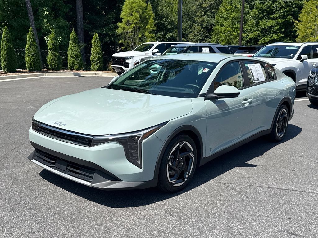Used 2025 Kia K4 EX FWD image 3