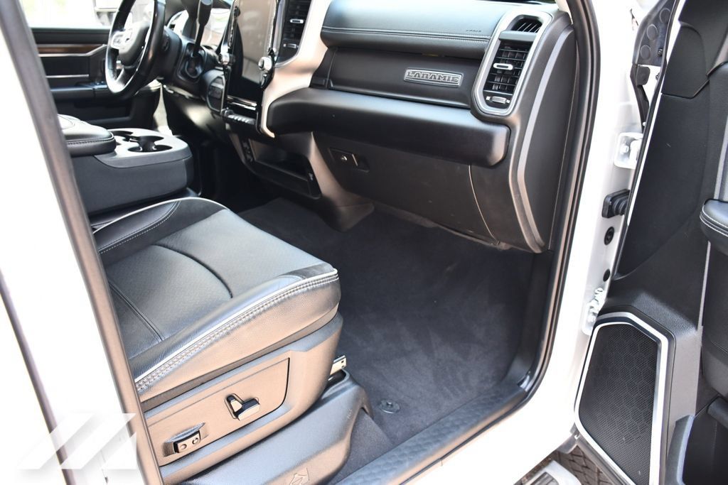 Used 2024 RAM 2500 Laramie AWD/4WD image 30