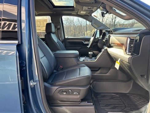 New 2026 GMC Sierra 1500 Denali w/ Denali Reserve Package image 47