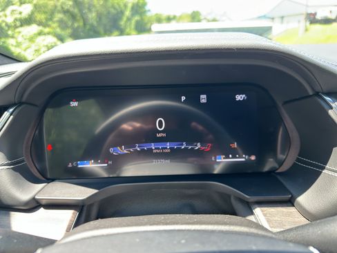 Used 2023 Jeep Grand Cherokee L Overland w/ Luxury Tech Group IV image 13