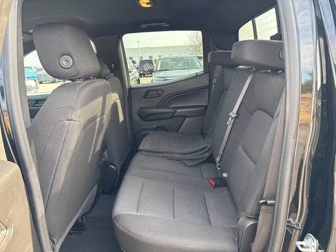 Used 2024 Chevrolet Colorado Trail Boss w/ Advanced Trailering Package AWD/4WD image 33