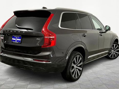 Used 2024 Volvo XC90 B6 Plus image 12