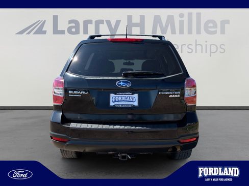 Used 2015 Subaru Forester 2.5i Premium AWD/4WD image 4