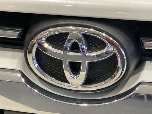 Certified 2022 Toyota 4Runner Limited image 10