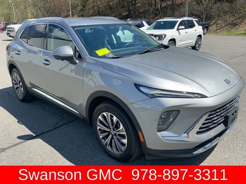 Used 2025 Buick Envision Preferred AWD/4WD image 40