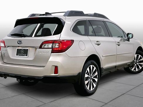Used 2016 Subaru Outback 2.5i Limited image 12