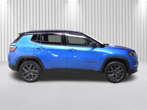 New 2026 Jeep Compass Limited image 2