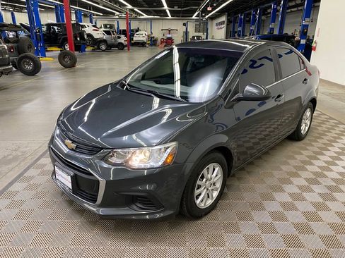 Used 2020 Chevrolet Sonic LT w/ Convenience Package FWD image 6
