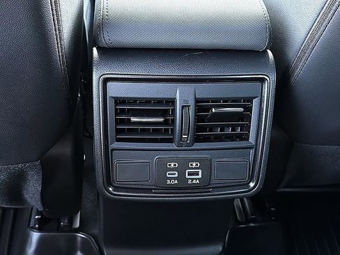 Used 2025 Subaru Forester Limited w/ Popular Package #1 AWD/4WD image 8