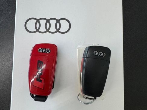 Used 2014 Audi R8 V8 w/ Convenience Package image 6