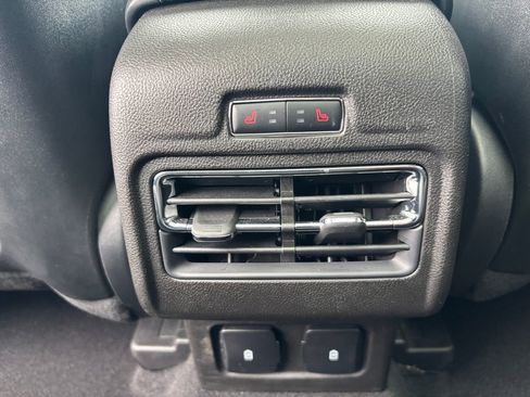 Used 2025 Lincoln Corsair Reserve w/ Equipment Group 202A AWD/4WD image 24