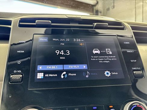 Used 2024 Hyundai Tucson SE FWD image 12
