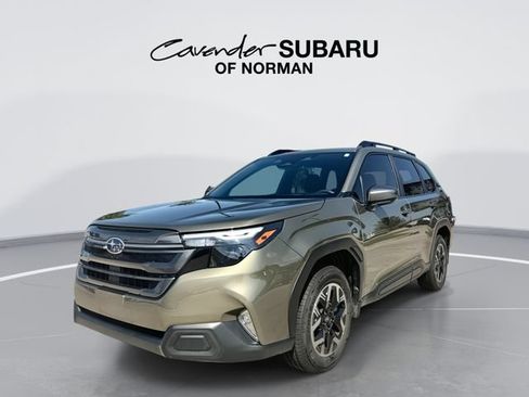 Used 2026 Subaru Forester Premium AWD/4WD image 1