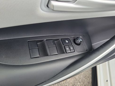 Used 2024 Toyota Corolla SE w/ SE Package FWD image 22