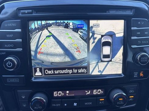 Used 2017 Nissan Maxima Platinum image 20