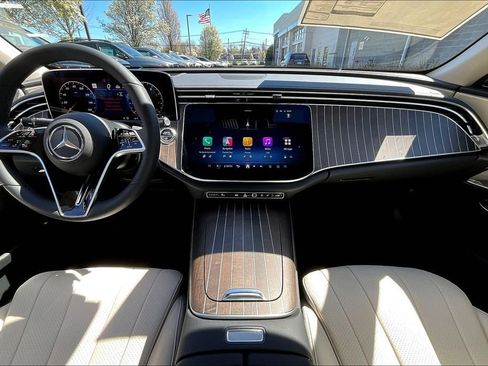 New 2026 Mercedes-Benz E 450 4MATIC Sedan image 5