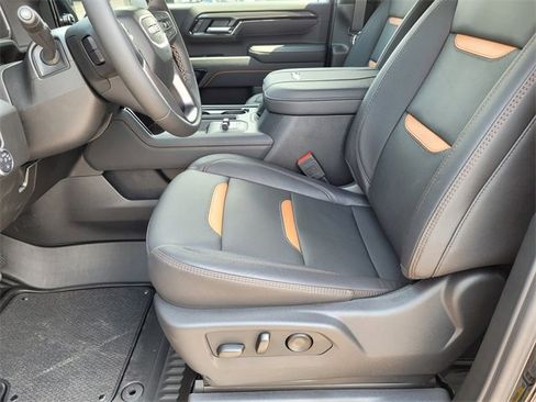 New 2026 GMC Sierra 2500 AT4 w/ AT4 Premium Plus Package image 21