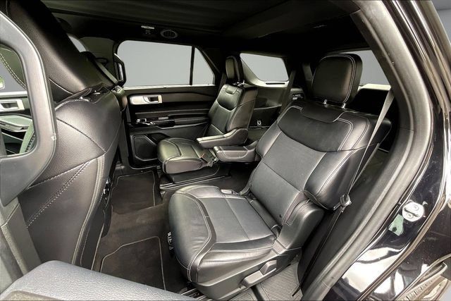 Used 2023 Ford Explorer ST w/ Equipment Group 401A AWD/4WD image 24