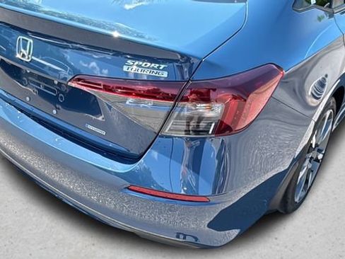 Used 2025 Honda Civic Sport image 40