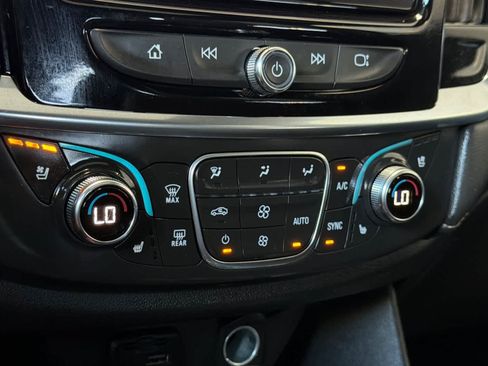 Used 2023 Chevrolet Traverse Premier w/ Redline Edition FWD image 24