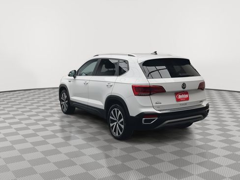 Used 2022 Volkswagen Taos SE AWD/4WD image 35