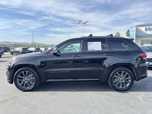 Used 2019 Jeep Grand Cherokee High Altitude image 2