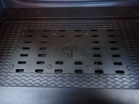 Used 2026 Hyundai Venue SEL FWD image 19