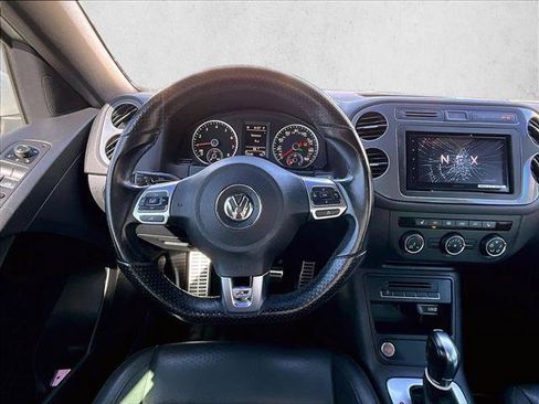 Used 2016 Volkswagen Tiguan R-Line FWD image 7