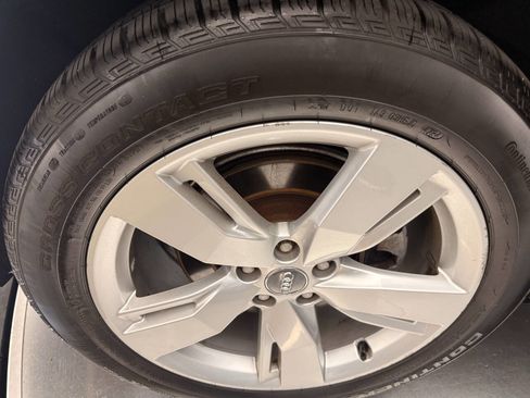 Used 2018 Audi Q5 2.0T Premium Plus w/ Premium Plus Package image 31