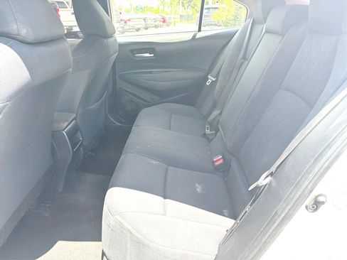Used 2020 Toyota Corolla LE FWD image 10