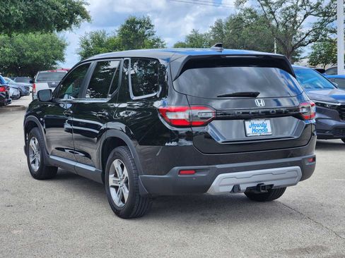 Certified 2023 Honda Pilot EX-L image 5