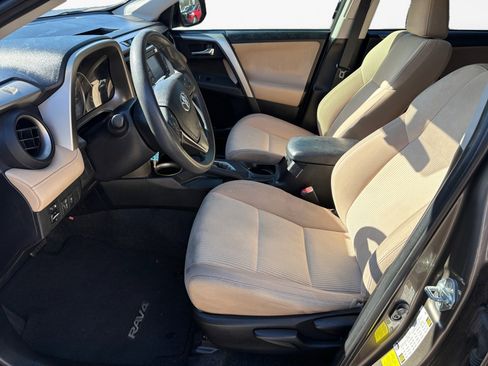 Used 2015 Toyota RAV4 XLE image 11
