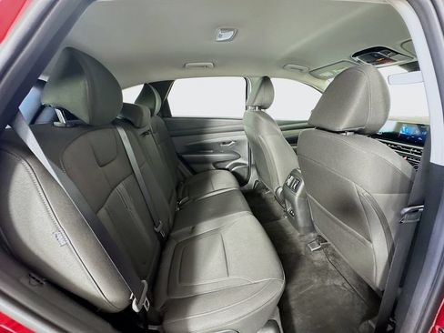 Used 2025 Hyundai Tucson SEL FWD image 25