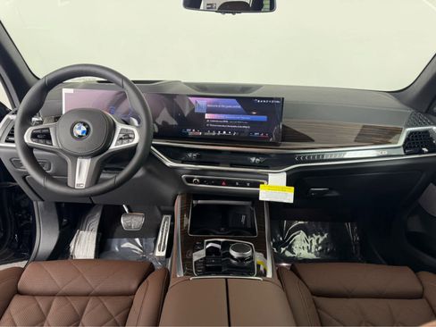 New 2026 BMW X5 xDrive40i w/ M Sport Package image 14