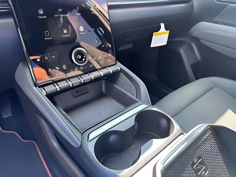 New 2026 GMC Terrain AT4 w/ Convenience Package III image 70