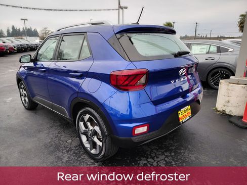Used 2023 Hyundai Venue Limited w/ Cargo Package image 5