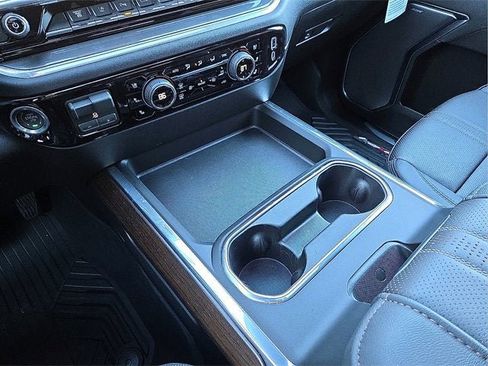 New 2026 Chevrolet Silverado 2500 High Country w/ Midnight Edition image 25