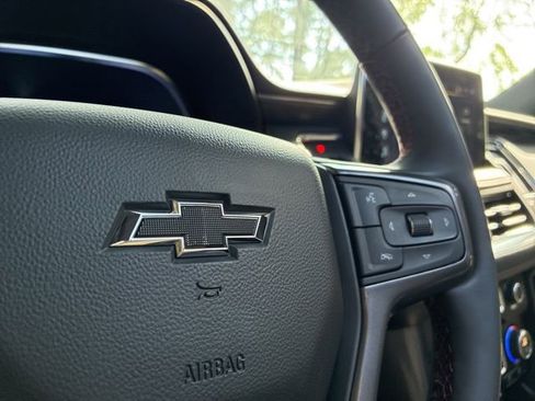 Used 2023 Chevrolet Suburban RST w/ Luxury Package AWD/4WD image 28