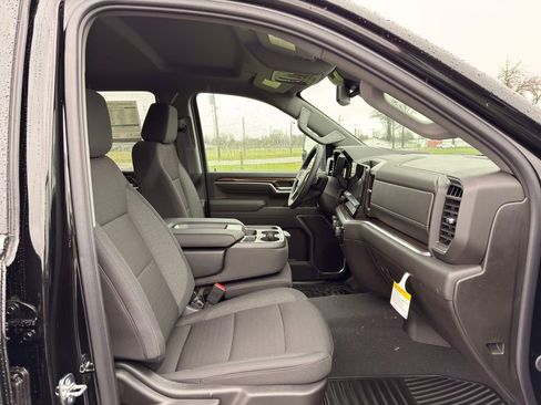 New 2026 Chevrolet Silverado 2500 LT w/ Z71 Chrome Sport Edition image 32