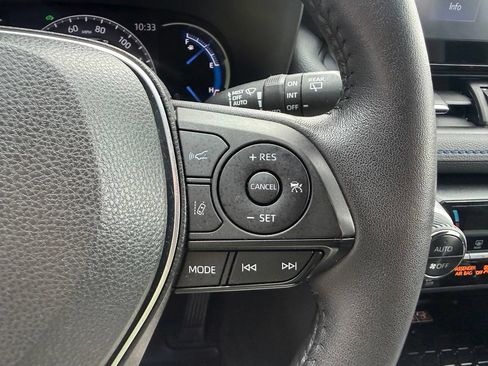 Used 2022 Toyota RAV4 XSE AWD/4WD image 29