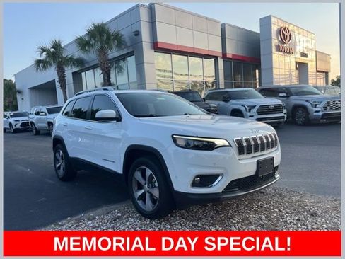 Used 2021 Jeep Cherokee Limited w/ Trailer Tow Group AWD/4WD image 1